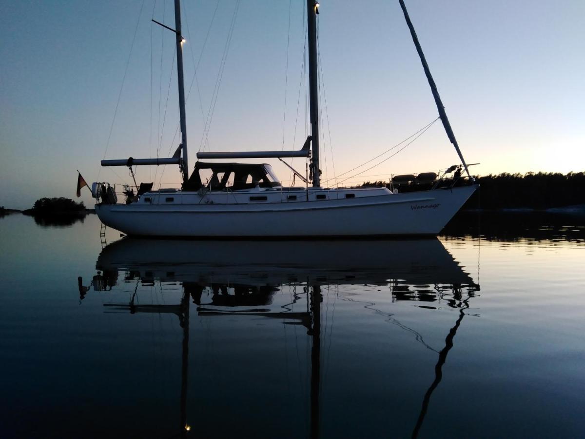 فندق روستوكفي  Besondere Ubernachtung Auf Dem 2 Mast Segelboot Wannago المظهر الخارجي الصورة